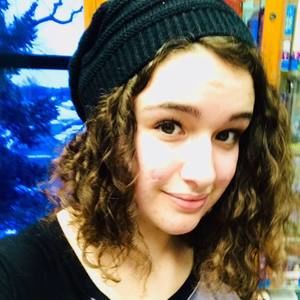 Meet your Posher, Hannah